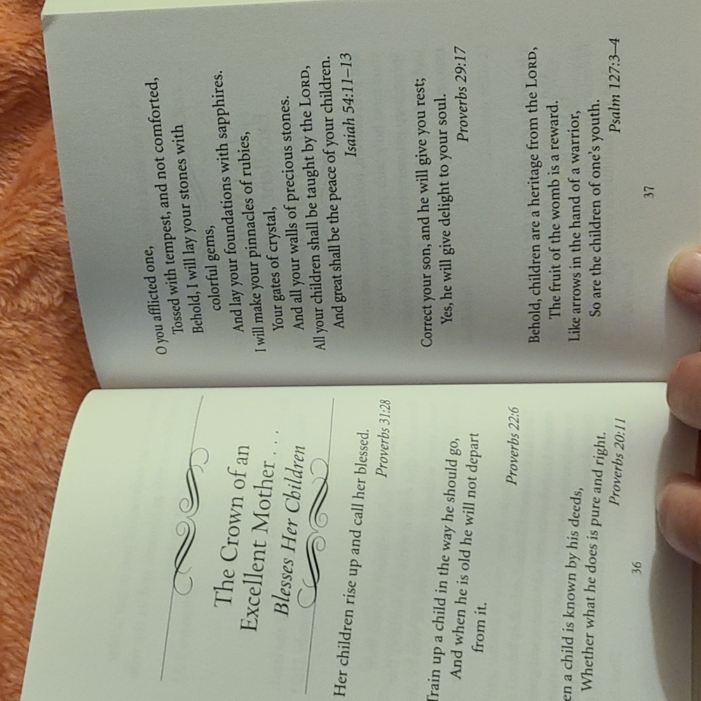 Bundle Of Books - Picture 6 of 13